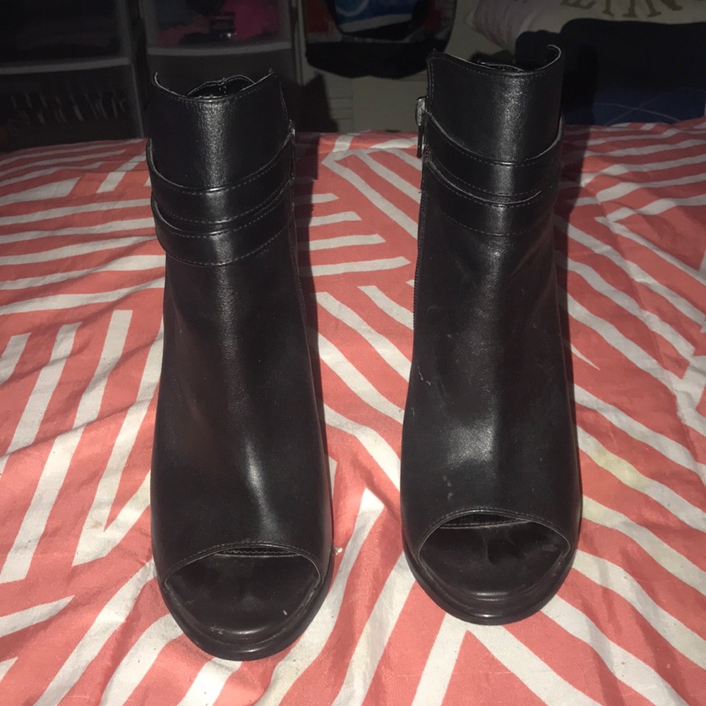Black platform heels